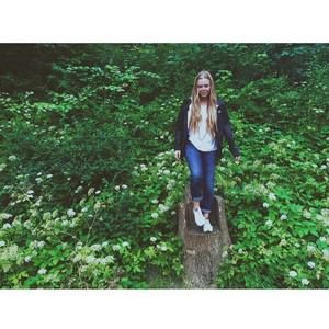 Meet your Posher, Caroline